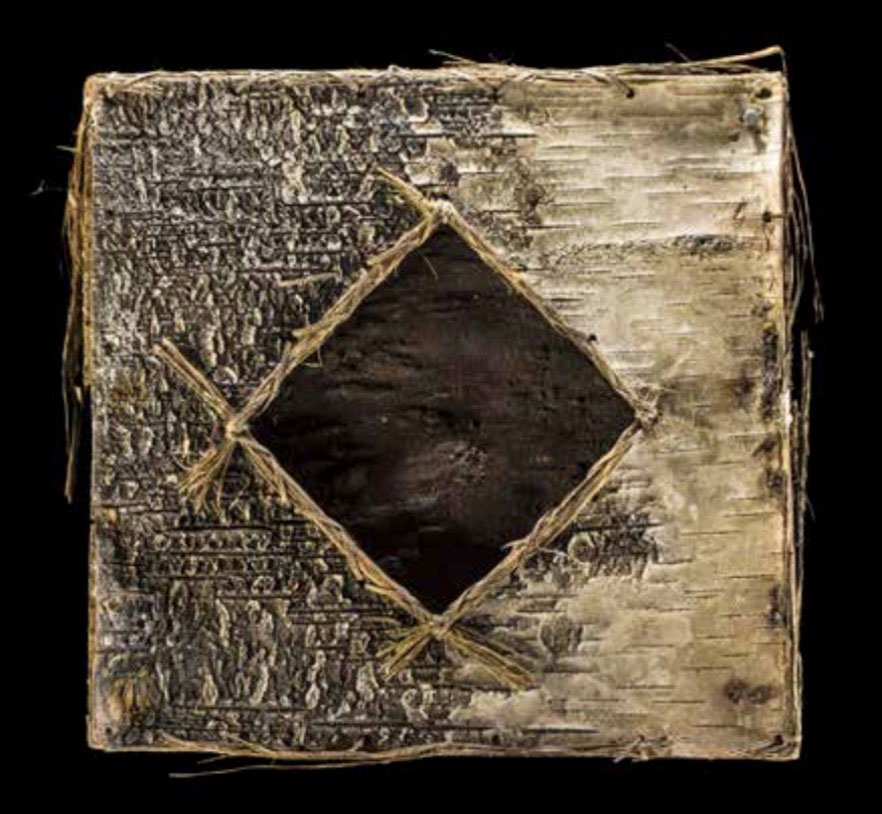 Picture frame, (Anishinaabek). Birchbark. 023.15